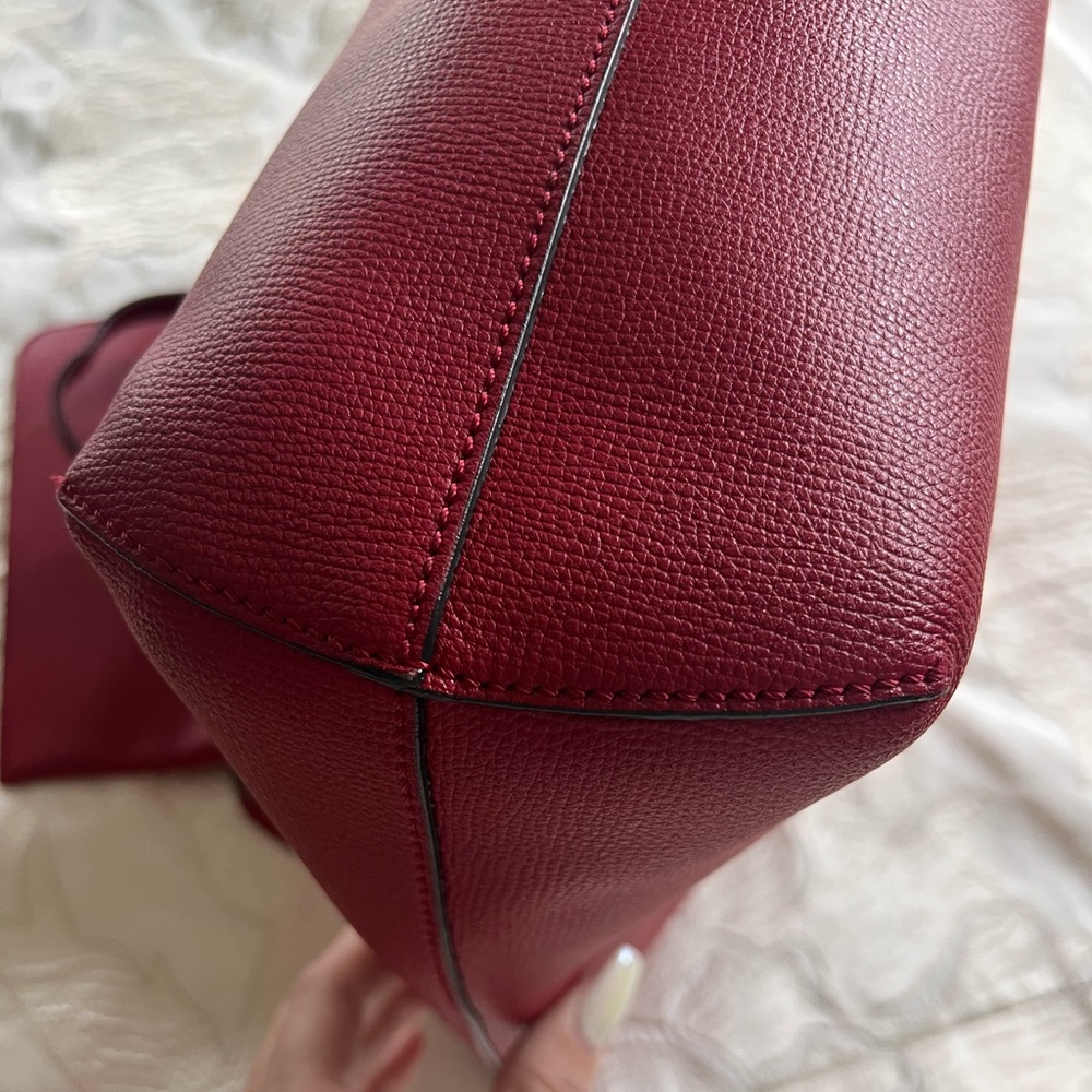 Fendi Logo Shopper Tote - Picture 5 of 15
